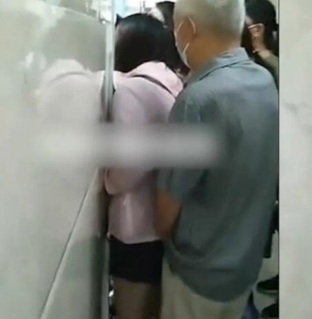  河南发生一起事件,位置在南阳,画面曝光