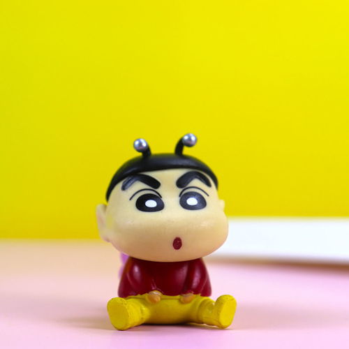  蜡笔小新盲盒公仔卡通可爱动物手办动漫潮流玩具可爱礼物蛋糕摆件