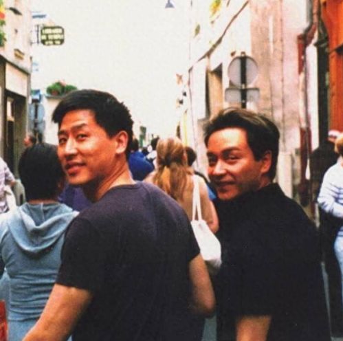 唐鹤德代孕事件后续张国荣经纪人直播回应,网友却说你们联手骗钱