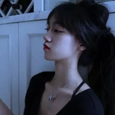 头像女丧系照片动态