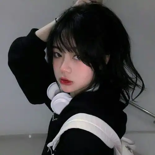  女生优质头像丧系高冷照片,黑色系偏丧女头像