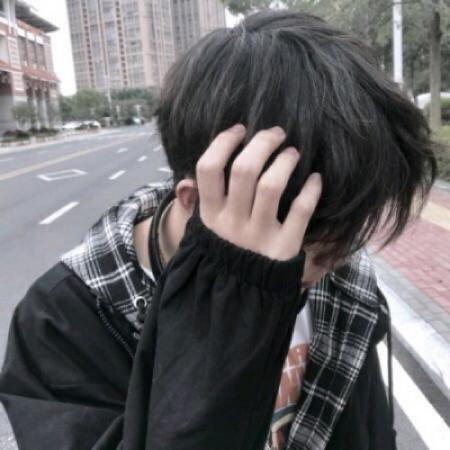  阳光男头真人帅气,找到一个喜欢的男头很难