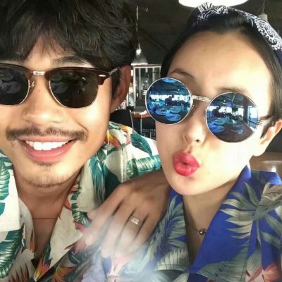  搞笑一对情侣头像爱情加糖