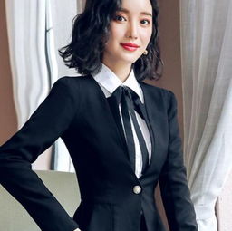  又火一款女装,叫小西服,年初一穿时髦上档次,关键显美嫩