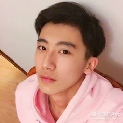  王俊凯室友曝光室友个个高颜值王俊凯室友都是谁