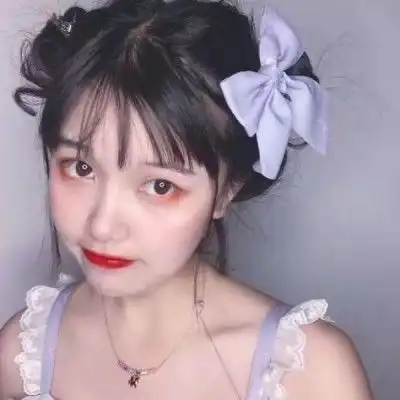 头像女丧系照片冷白