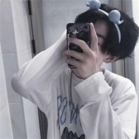  好看撩人的男头,半身不露脸个人感觉不错的