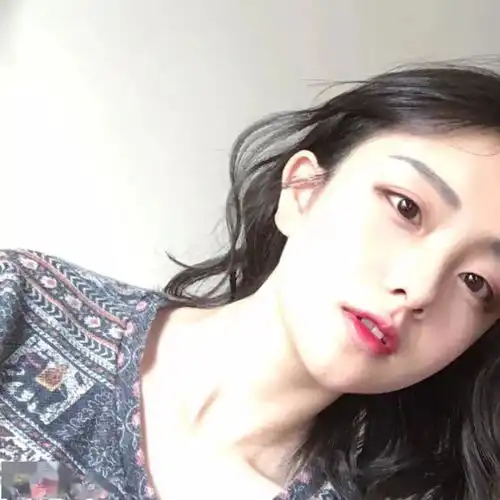  头像背景丨爱是奔赴和你相见