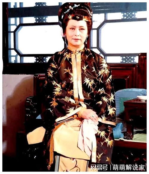  芳官为什么被改了三次名字她每一次改名字,都暗藏着宝玉的忏悔