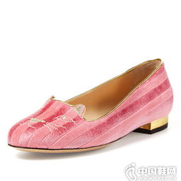  拥有这9双鞋也就足够我们时髦一辈子