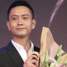  出道8年打败张国荣夺得影帝为救小女孩被毁容,这才叫影帝