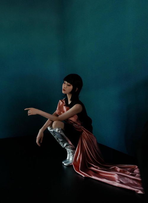  刘诗诗短发齐刘海造型,美女真是什么风格都能驾驭,太养眼了