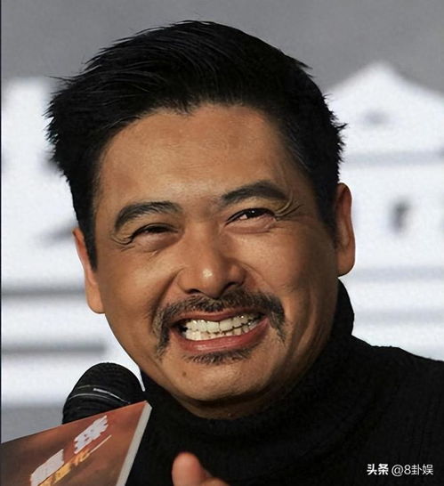  没想到八月还没过完,周润发就因这些行为,败光了观众缘