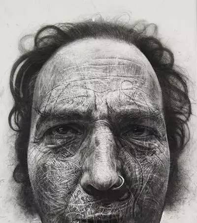  素描的千百次磨砺,可以成就精致的你