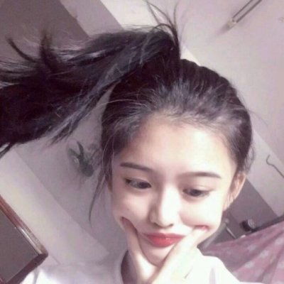  长发披头发漂亮小姐姐头像