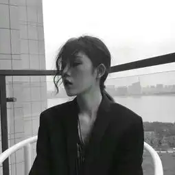  跪求萌漫女头像呆滞酷漫男头像