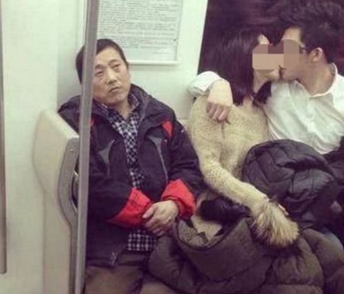  搞笑又是一招看来也学不会的技能,只能默默点赞了,哈哈