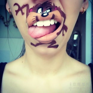  唇尖上的动漫世界英妹子的性感红唇彩绘照7063101