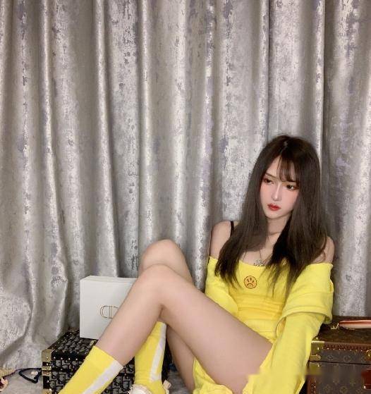  斗鱼虎牙主播互相串门,呆妹腐团儿等美女你最期待哪一位