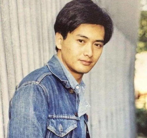  3妻5娃吴孟达与同学周润发的友情与恩怨