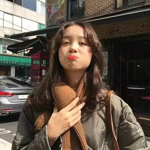 女生约会化妆是对男生最大的暗示 女生约会化妆是对男生最大的暗示