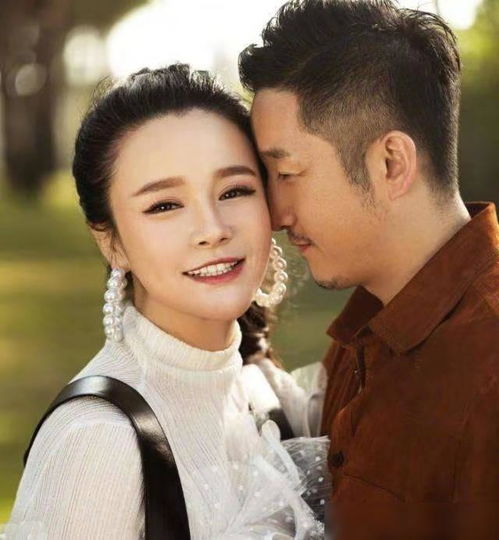  冉莹颖为爱放弃央视主持人工作,一年被甩23次