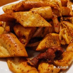  巴依老爷新疆美食赛格店的黄金馕坑烤肉好不好吃用户评价口味怎么样西安美食黄金馕坑烤肉实拍图片大众点评