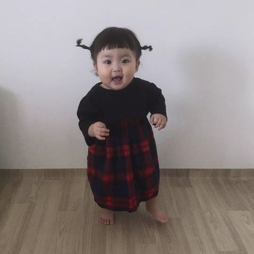 她长了一张屁股脸,拍照却萌哭百万人韩国小萝莉让你看完又想生女儿了
