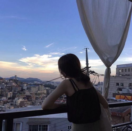  女生头像你不来,花不谢