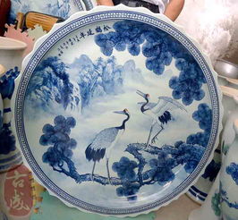  瓷器工艺品价格定做手绘瓷盘青花瓷盘粉彩瓷盘批发价格景德镇市