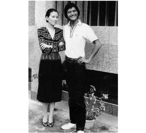  为陈玉莲自杀,闪婚陈荟莲68岁无子,周润发初恋对他伤害有多大
