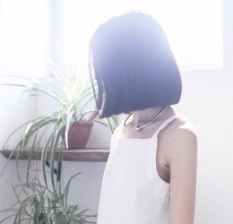 美女背影气质头像