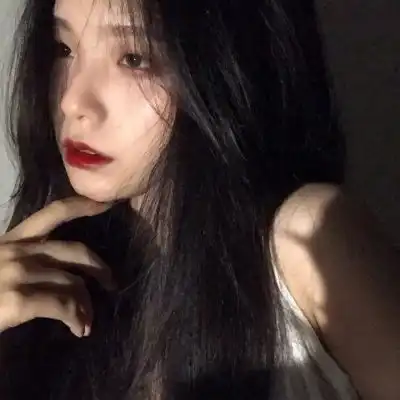 女生头像高质量黑色系人