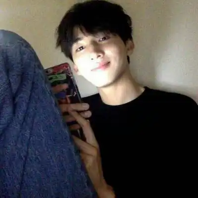 怪我不自量力妄想徒手摘星 怪我不自量力妄想徒手摘星