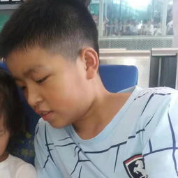  扩散寻人14岁少年在重庆西站走失有这些特征