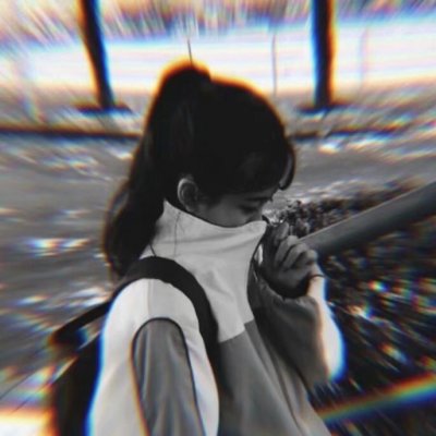 御姐头像背影黑色女头