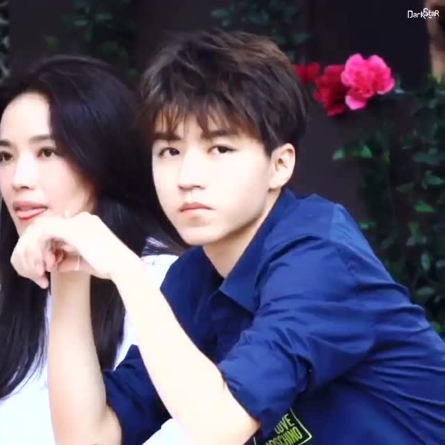  中餐厅王俊凯和舒淇同框,舒淇还是少女模样
