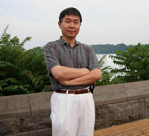  有人问55岁的男人是不是已经老了,您是怎么样看待的呢
