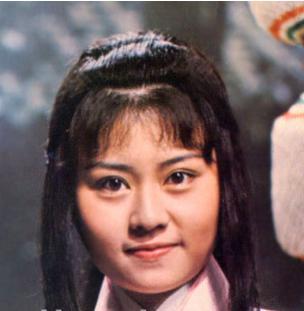  同样是小龙女,谁在硬演,谁是仙女下凡,谁让杨过甘心等了十六年