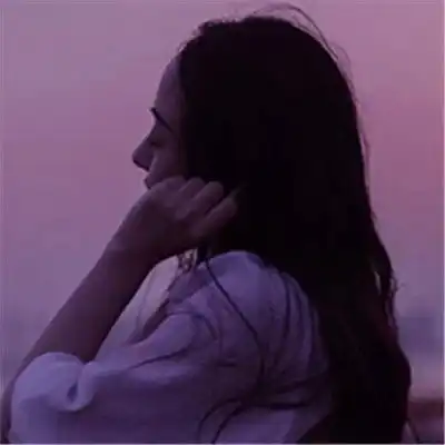  女生头像背影长发唯美优雅漂亮侧脸美女头像