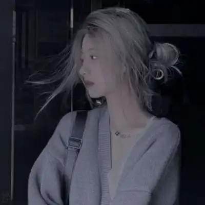 女生头像禁欲系系小众男