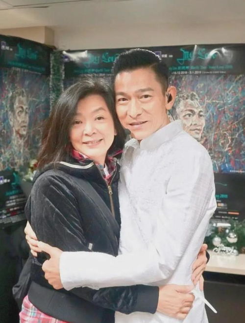  过儿还是那个过儿,姑姑真的老了,成了姑姑