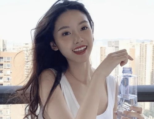  当年的剪刀手女神长大了,当初承诺娶她的人,结果怎样了