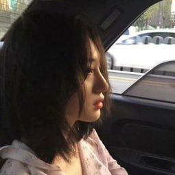  清纯高冷女生头像侧脸