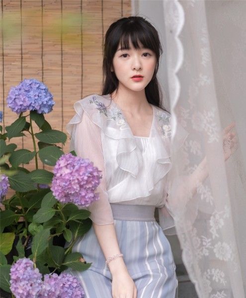  徐娇的经纪人丨二次元追捧的超美少女