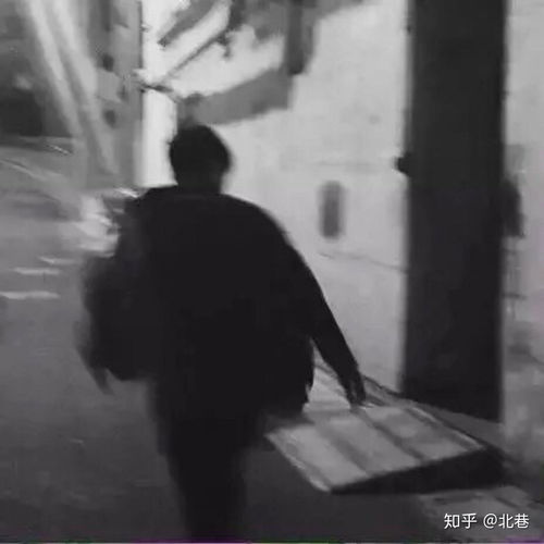  肖申克的救赎怯懦囚禁灵魂,希望还你自由.