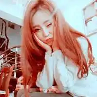  红色系列头像女生可爱微信头像图片大全