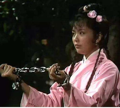  小龙女陈玉莲周润发因她喝下洗洁精,刘德华忍不住表白