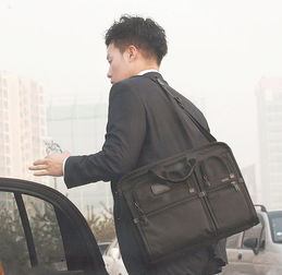  全智贤宣布怀孕10周穿宽松洋装遮孕肚