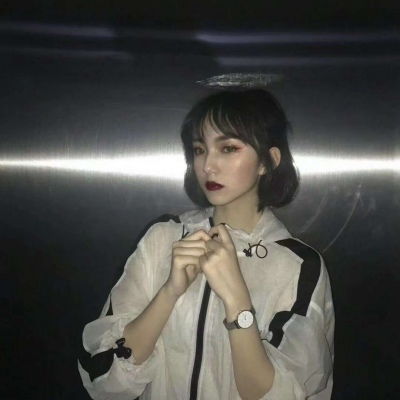  女头能打动人的从来不是花言巧微信头像我要个性网